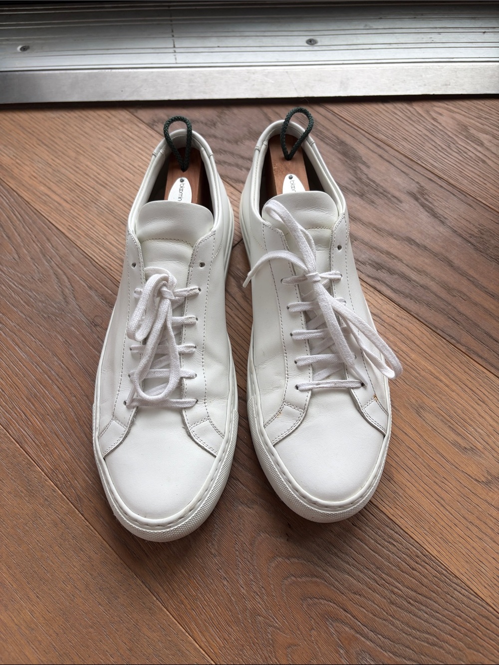 Common Projects White Leather Low-Top Lace-Up Sneakers